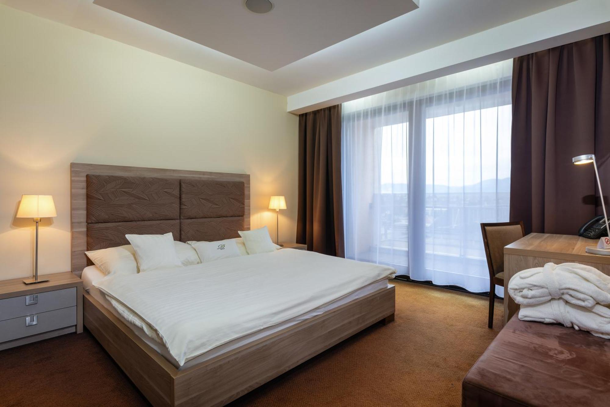 Wellness Hotel Diplomat Rajecké Teplice Exterior foto