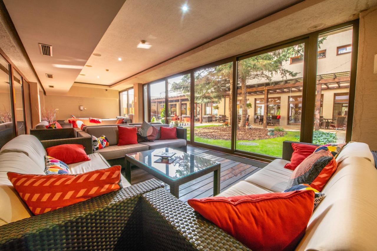 Wellness Hotel Diplomat Rajecké Teplice Exterior foto